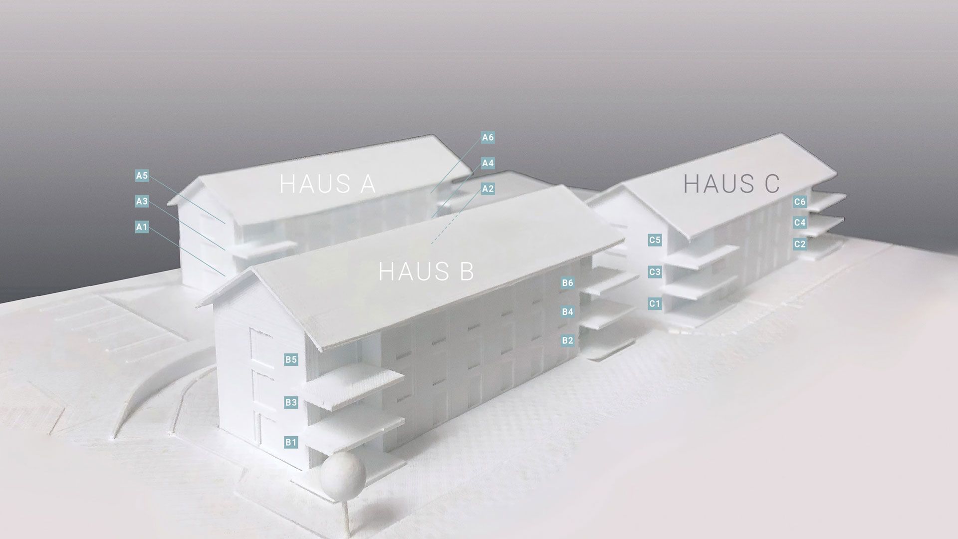 Modellansicht aller drei Häuser nummeriert